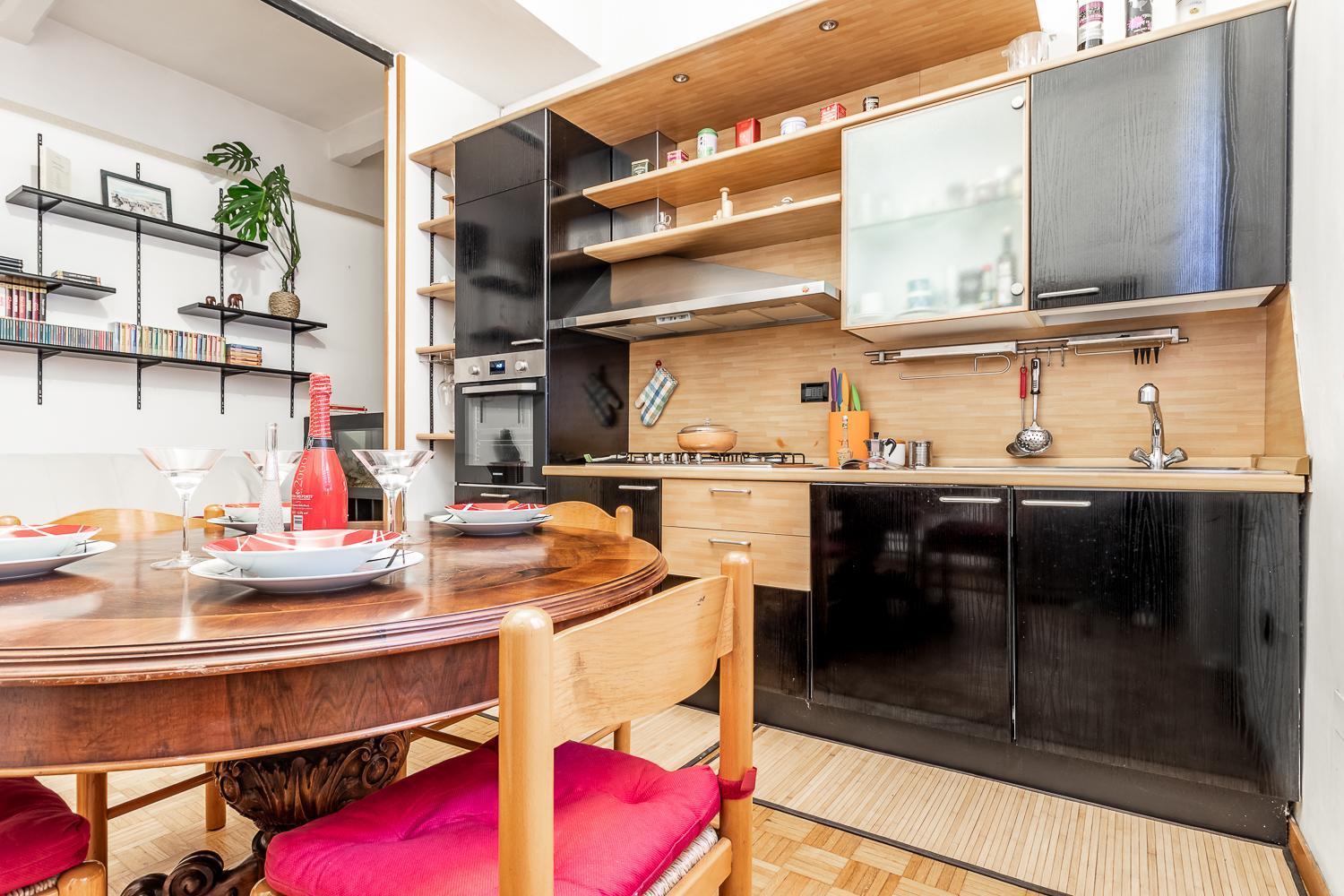 Spacious Apt With Kitchenette, Near Piazza Maggiore Bologna Bagian luar foto
