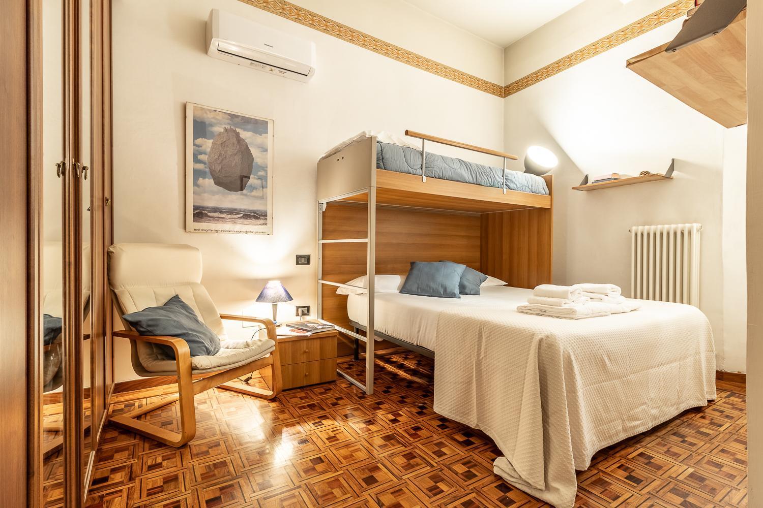 Spacious Apt With Kitchenette, Near Piazza Maggiore Bologna Bagian luar foto
